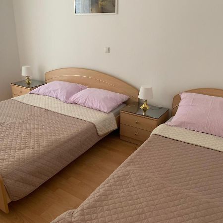 Sobe I Apartmani Til Crikvenica Exteriör bild