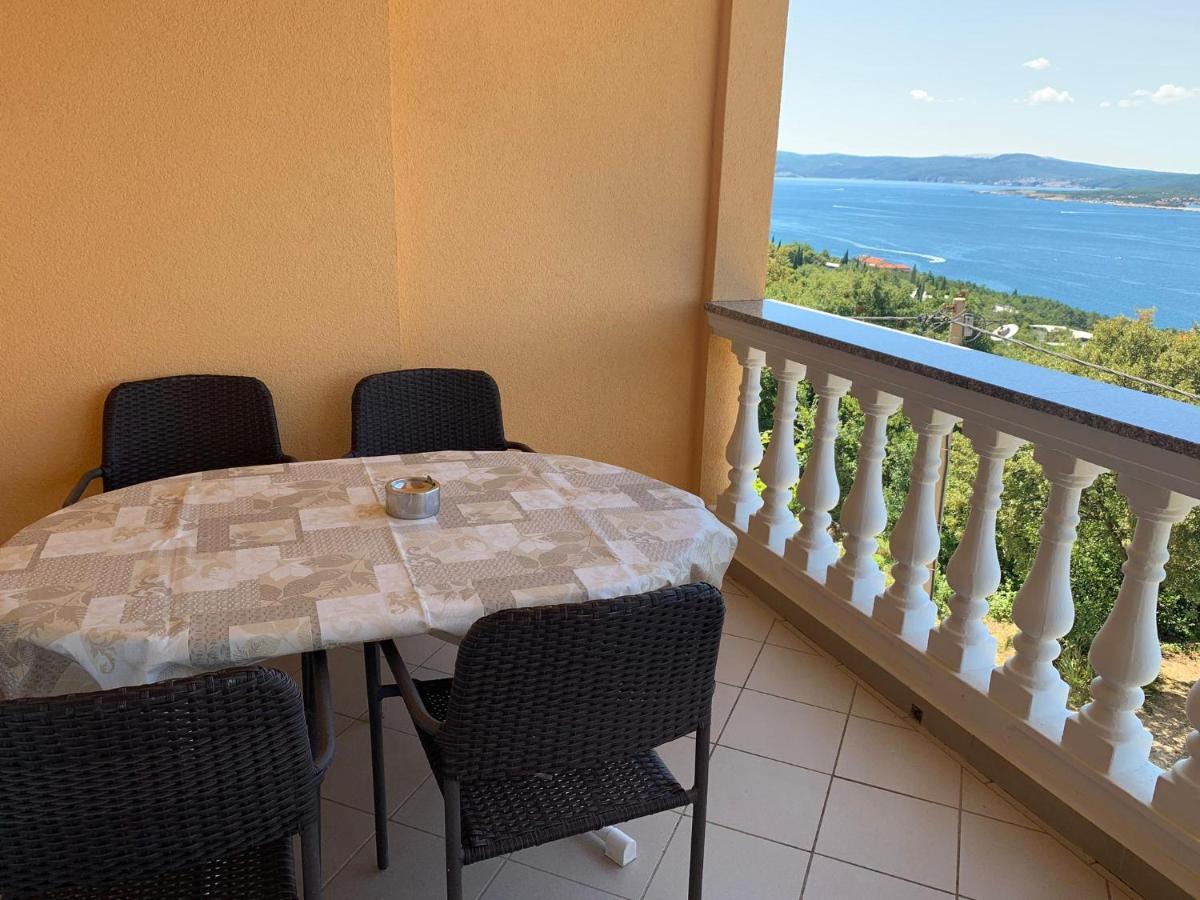 Sobe I Apartmani Til Crikvenica Exteriör bild